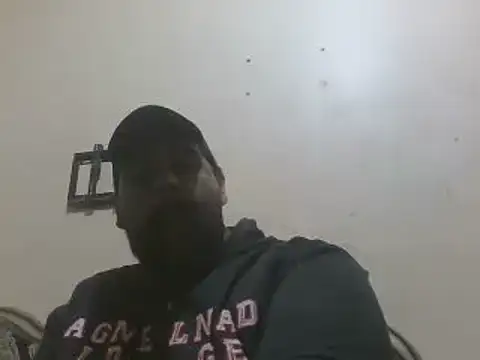 elpoop7305 online show from March 31, 8:44 pm