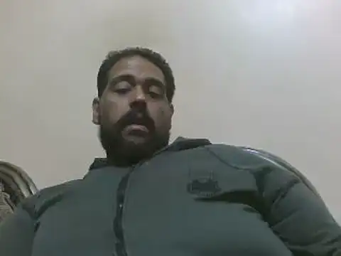 elpoop7305 online show from December 16, 7:07 pm