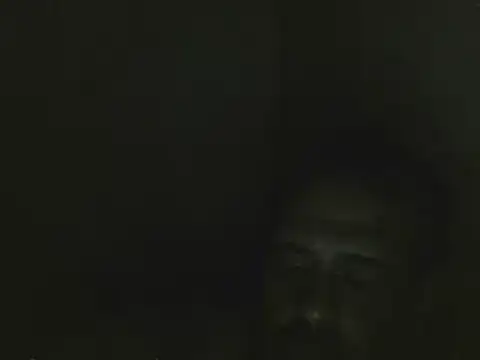 elpoop7305 online show from May 6, 11:42 pm
