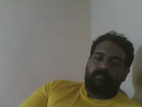 Snapshot of elpoop7305 chatting on July 8, 3:34 pm elpoop7305 online show from July 8, 3:34 pm