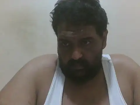 Snapshot of elpoop7305 chatting on July 12, 8:53 pm elpoop7305 online show from July 12, 8:53 pm
