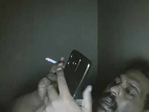 elpoop7305 online show from May 27, 7:43 pm