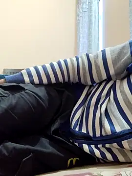 Snapshot of INTERNATIONAL0001 chatting on November 16, 1:32 am INTERNATIONAL0001 online show from November 16, 1:32 am