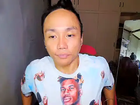 YourNikkieXxx online show from December 16, 8:40 am