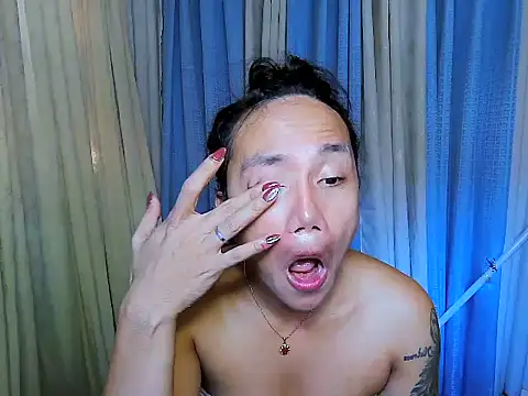 YourNikkieXxx online show from July 16, 12:40 am