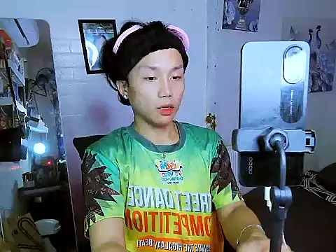 YourNikkieXxx online show from October 15, 10:23 am