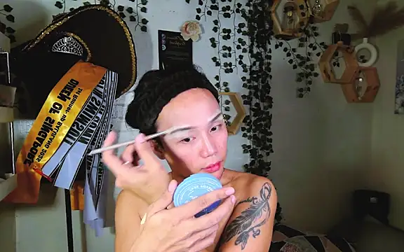 YourNikkieXxx online show from September 9, 4:33 am