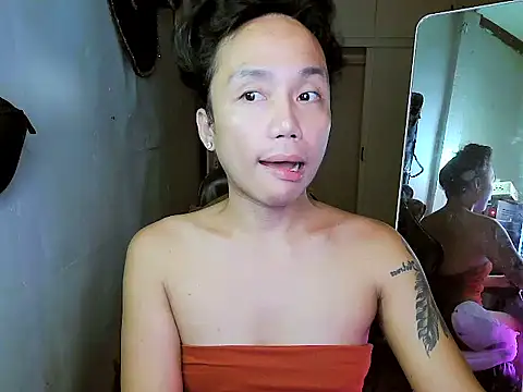 YourNikkieXxx online show from October 27, 10:16 am