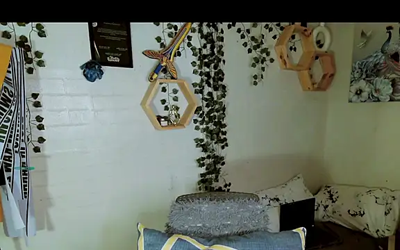 YourNikkieXxx online show from September 16, 2:07 pm