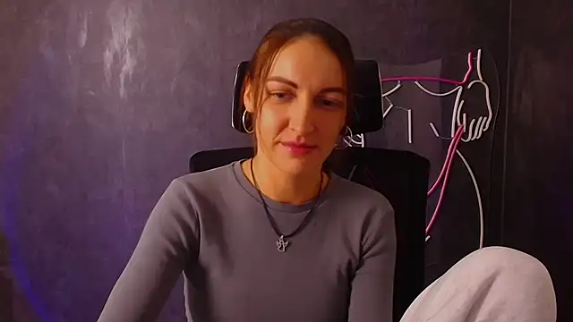 Snapshot of Aurora_Loveu chatting on September 12, 10:20 pm Aurora Loveu online show from September 12, 10:20 pm