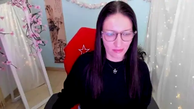 Aurora Loveu online show from April 5, 10:38 pm