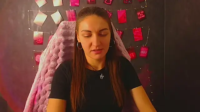 Snapshot of Aurora_Loveu chatting on October 23, 10:08 pm Aurora Loveu online show from October 23, 10:08 pm