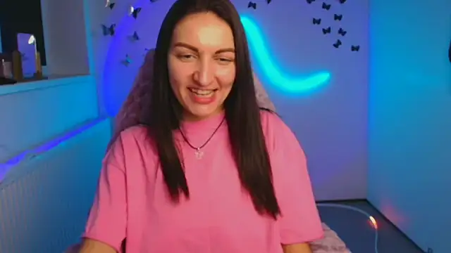 Snapshot of Aurora_Loveu chatting on November 13, 3:21 am Aurora Loveu online show from November 13, 3:21 am