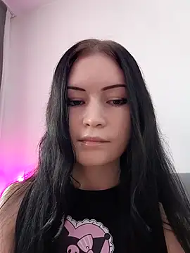 Snapshot of DragonFoxie chatting on October 29, 11:53 am DragonFoxie online show from October 29, 11:53 am