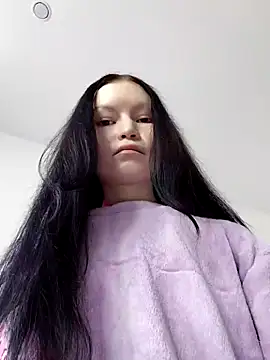 DragonFoxie online show from February 6, 8:32 am