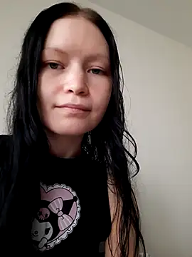 DragonFoxie online show from September 26, 8:21 am