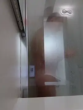 Snapshot of Kladys chatting on February 16, 12:04 pm Kladys online show from February 16, 12:04 pm