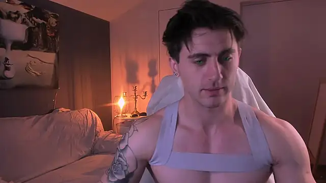 Oscar Miller  online show from September 22, 8:59 pm