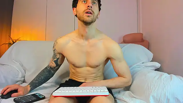 Oscar Miller  online show from April 2, 5:47 am