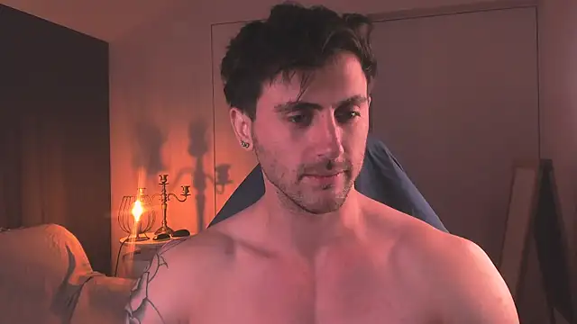 Oscar Miller  online show from September 20, 9:31 pm