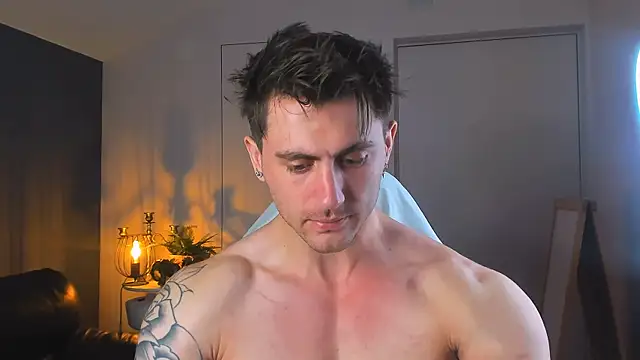 Oscar Miller  online show from October 19, 9:06 pm