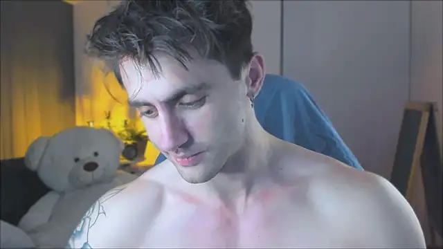 Oscar Miller  online show from November 7, 8:57 pm