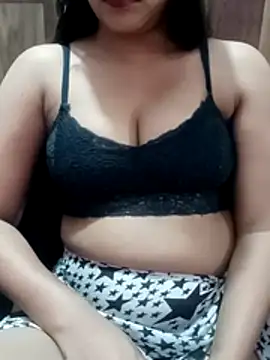 Malikaa-baby5 online show from November 7, 8:02 pm