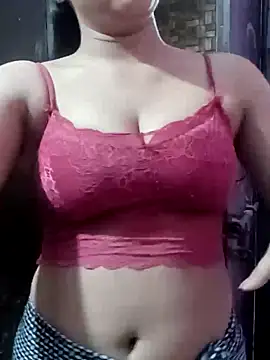 Snapshot of Malikaa-baby5 chatting on September 18, 6:22 pm Malikaa-baby5 online show from September 18, 6:22 pm