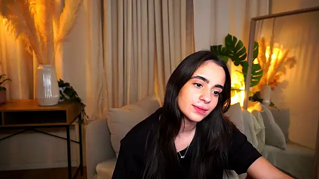 Snapshot of miilky_wayy chatting on November 24, 4:51 pm miilky wayy online show from November 24, 4:51 pm