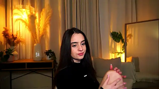 Snapshot of miilky_wayy chatting on February 16, 5:11 pm miilky wayy online show from February 16, 5:11 pm