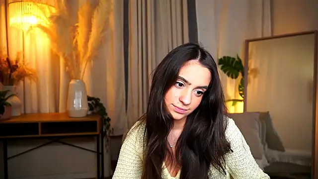 Snapshot of miilky_wayy chatting on February 1, 5:00 pm miilky wayy online show from February 1, 5:00 pm