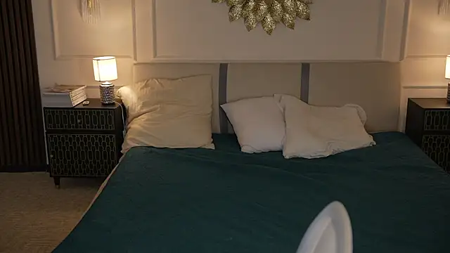 Luna secretgirl online show from December 16, 8:29 am