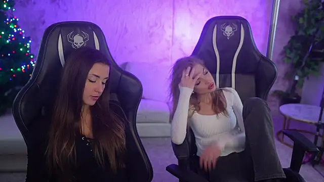 Luna secretgirl online show from December 23, 8:24 am