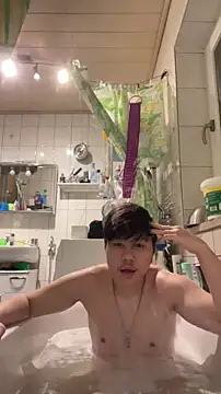 Kingpowerlittel online show from January 13, 1:42 am