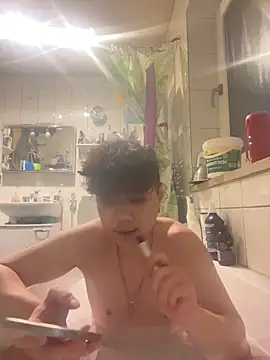 Kingpowerlittel online show from February 25, 5:24 pm