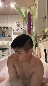 Kingpowerlittel online show from December 5, 4:05 pm