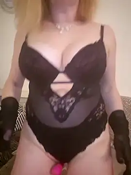 TinaLizxh online show from March 1, 7:47 pm