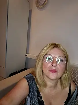 Snapshot of TinaLizxh chatting on September 26, 7:21 pm TinaLizxh online show from September 26, 7:21 pm