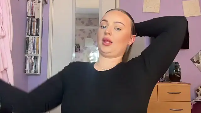 SexySashaxox online show from February 23, 10:54 pm