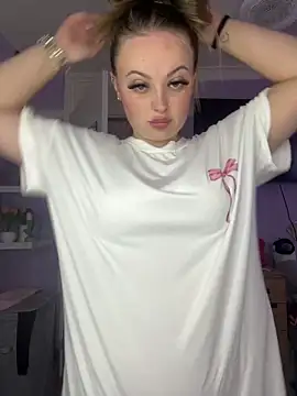 SexySashaxox online show from May 22, 2:04 pm