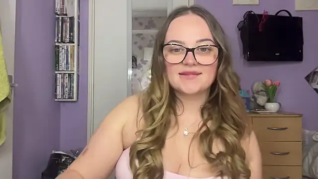 SexySashaxox online show from March 11, 10:15 pm