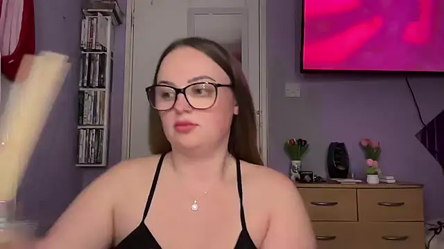 SexySashaxox online show from March 26, 9:56 pm