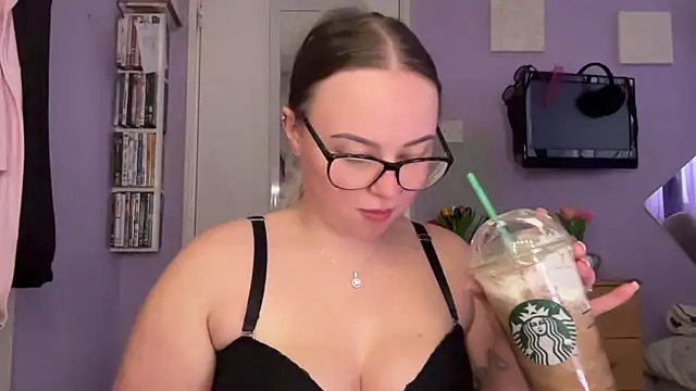 SexySashaxox online show from March 8, 1:47 pm