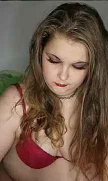 Snapshot of LioEst@xh chatting on September 24, 4:24 pm LioEstxh online show from September 24, 4:24 pm