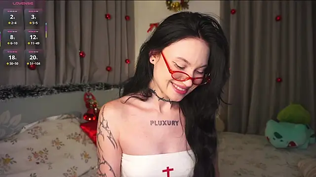 Snapshot of Alice_1n_Wonderland_ chatting on January 9, 11:17 am Alice 1n Wonderland online show from January 9, 11:17 am