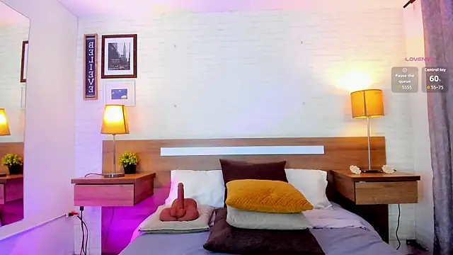 JenniferAuriston online show from November 24, 7:36 pm