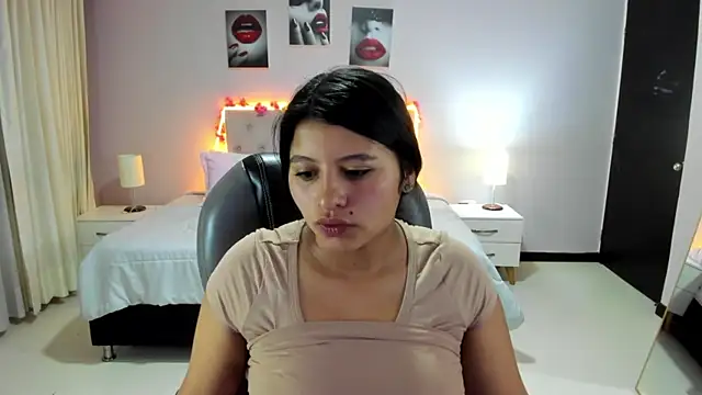 Miss Cataleya   online show from May 21, 11:29 am