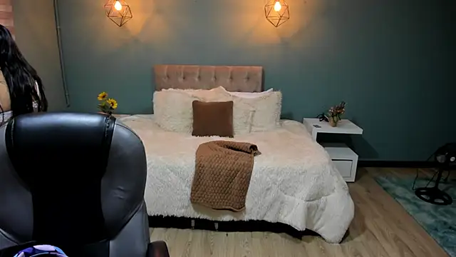 Miss Cataleya   online show from November 5, 11:46 am