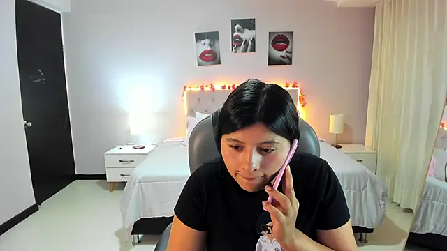 Miss Cataleya   online show from May 4, 11:13 am