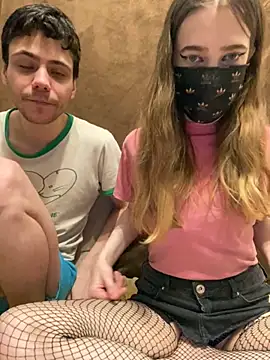 lovburger online show from November 14, 9:40 pm